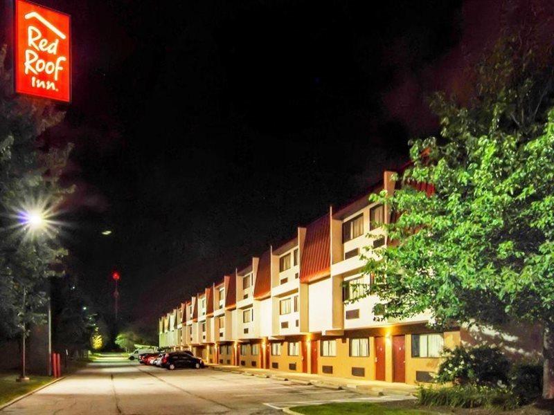 Red Roof Inn Cleveland Airport - Мидълбърг Хайтс Екстериор снимка