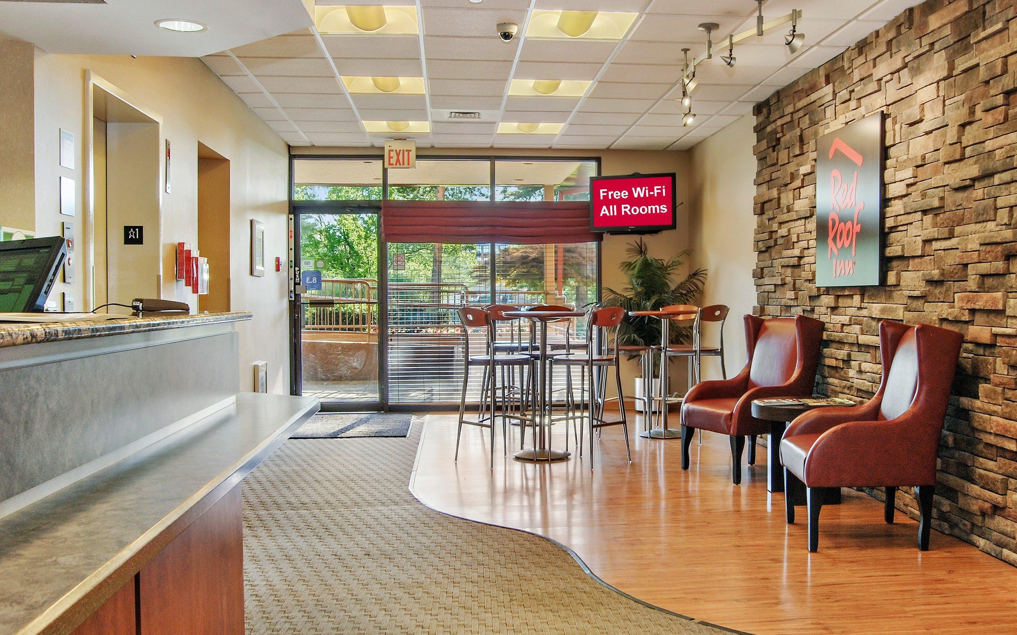 Red Roof Inn Cleveland Airport - Мидълбърг Хайтс Екстериор снимка
