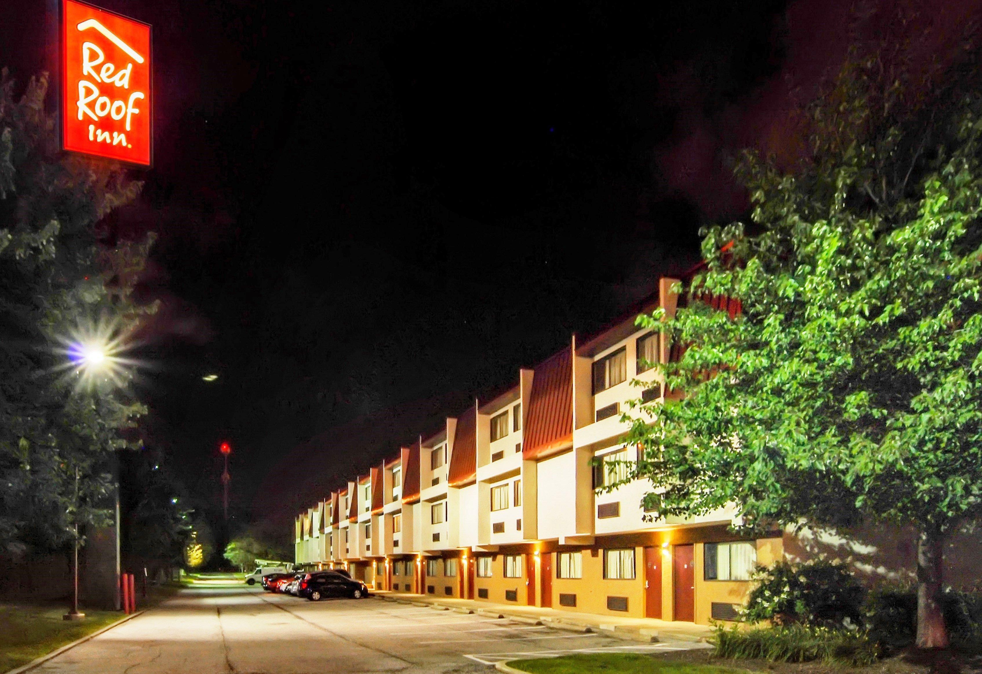 Red Roof Inn Cleveland Airport - Мидълбърг Хайтс Екстериор снимка