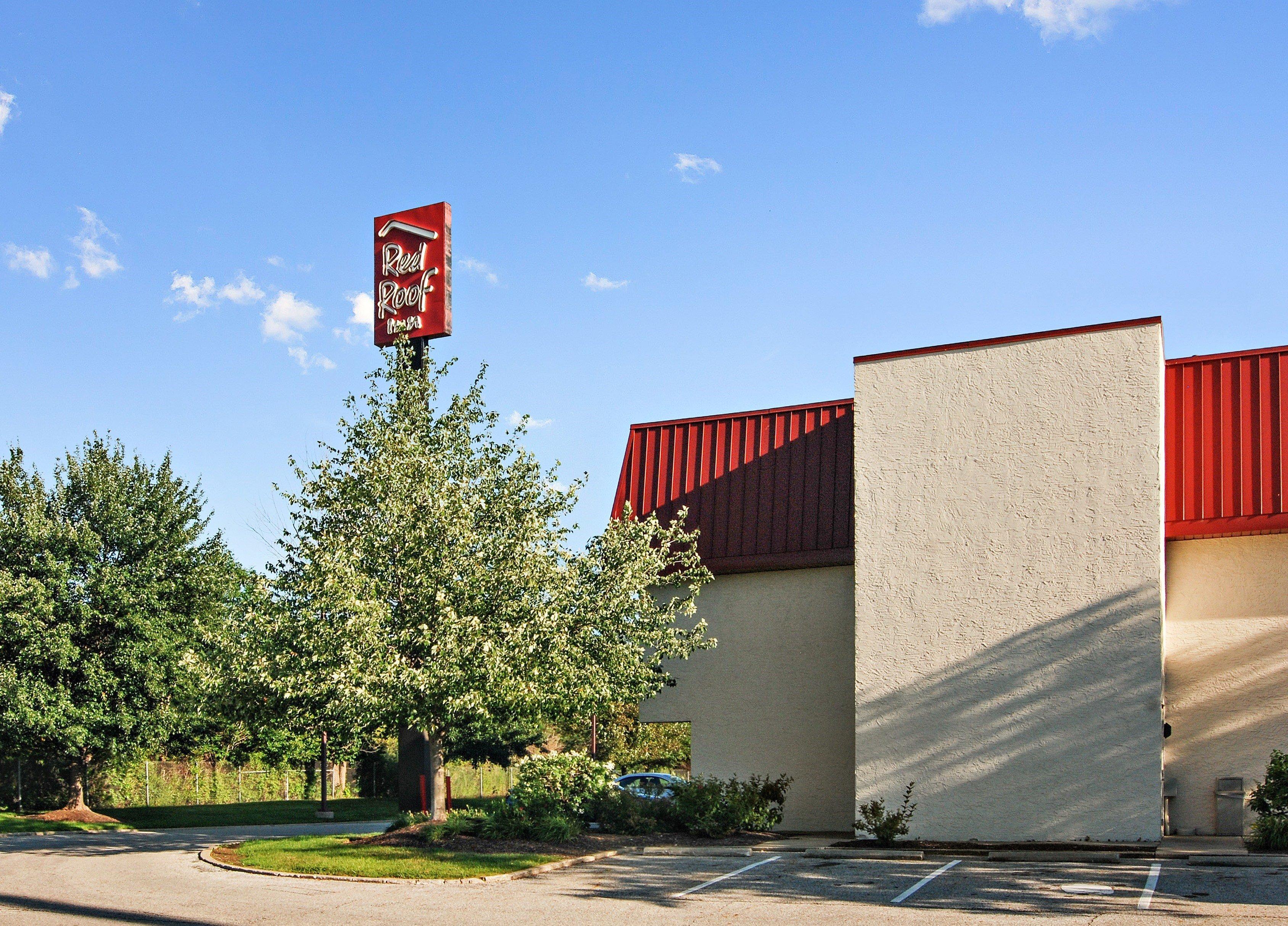Red Roof Inn Cleveland Airport - Мидълбърг Хайтс Екстериор снимка