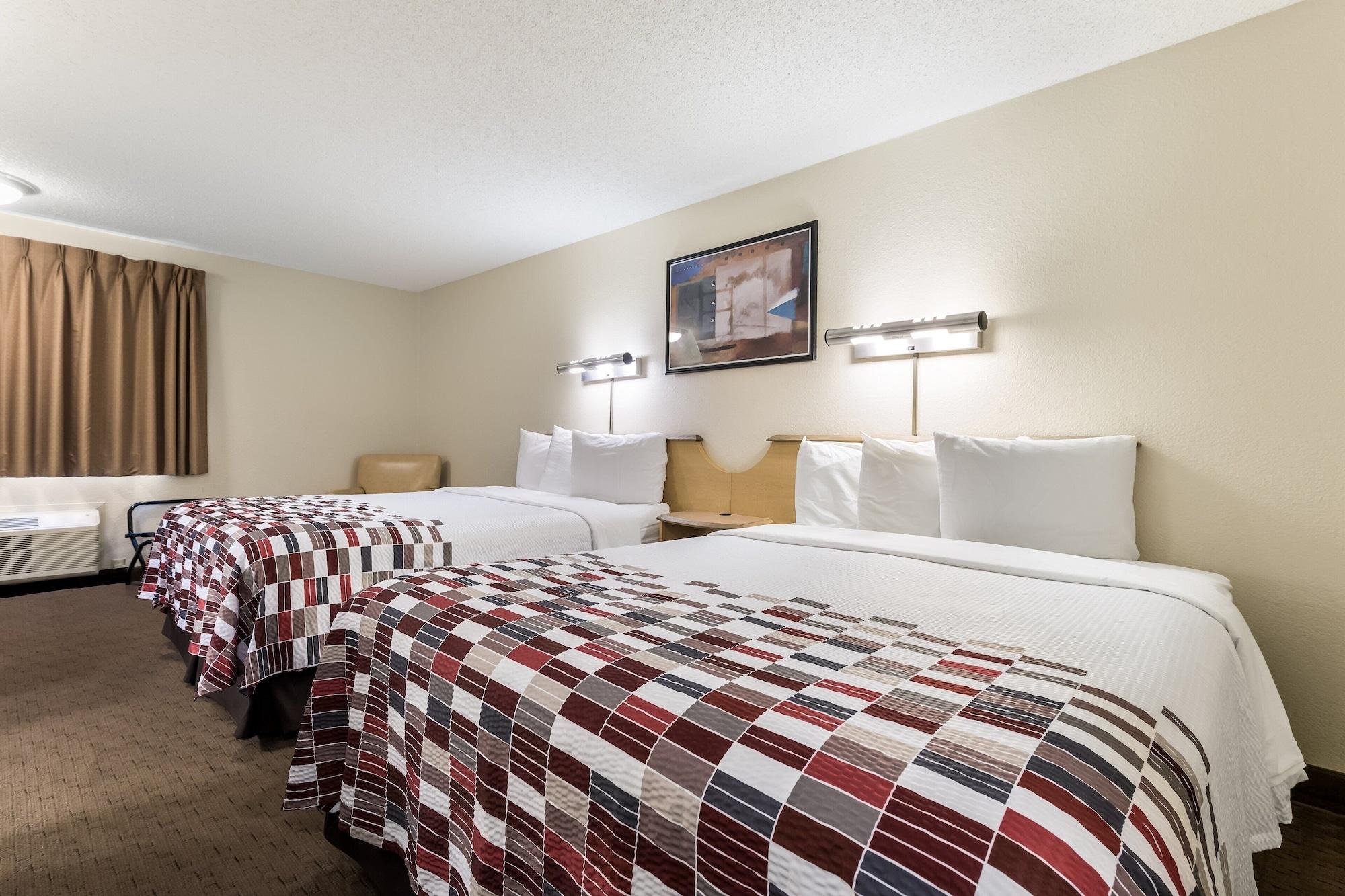 Red Roof Inn Cleveland Airport - Мидълбърг Хайтс Екстериор снимка